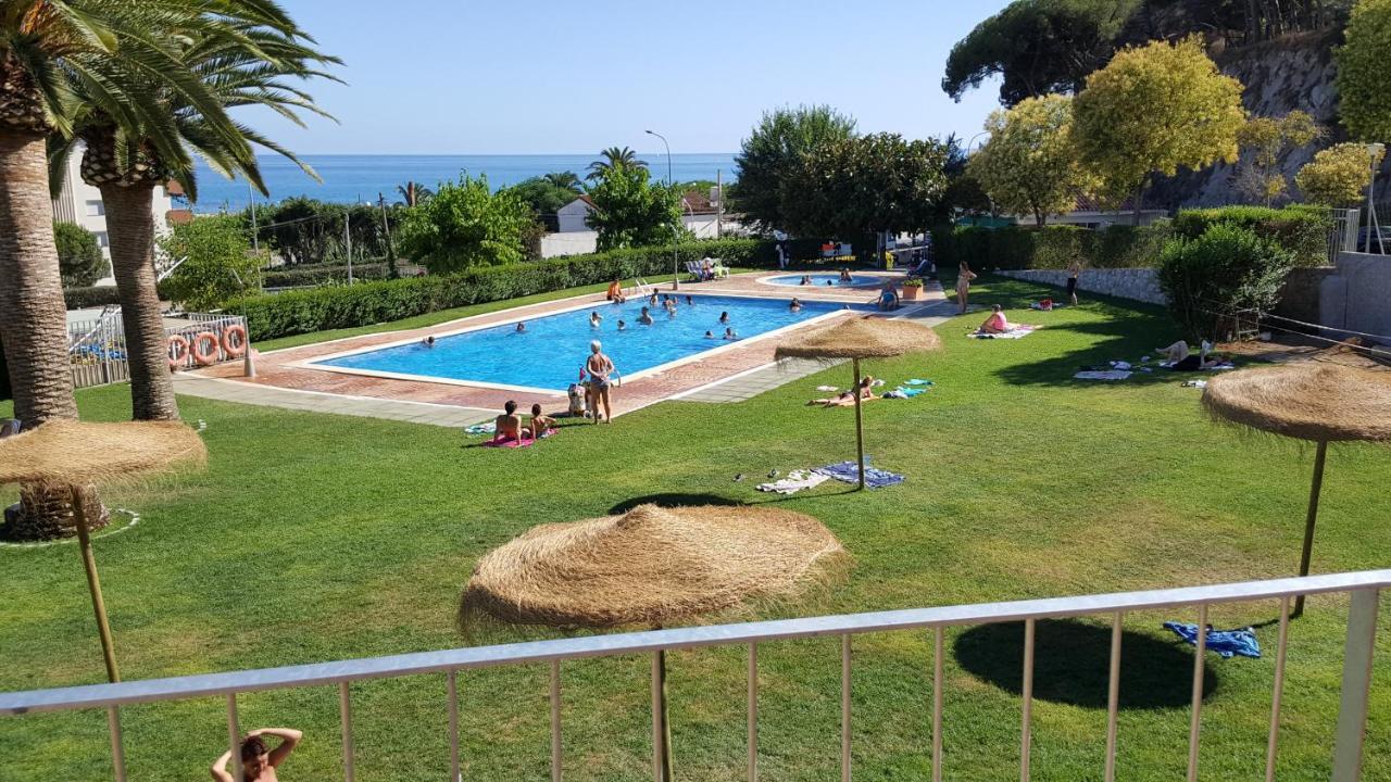 El Carlitos Hotel Arenys de Mar Luaran gambar